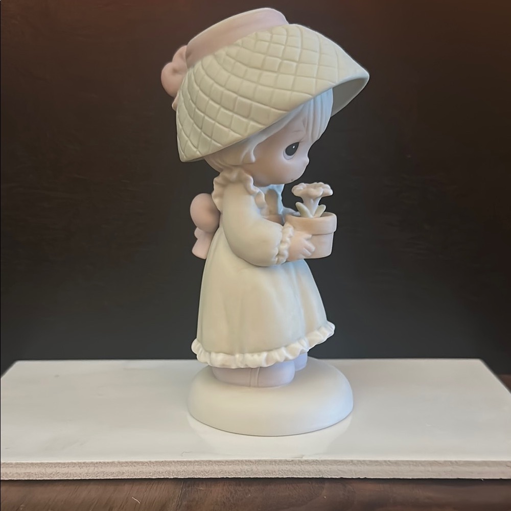 Charming green and pink Figurine - Picture 2 of 6